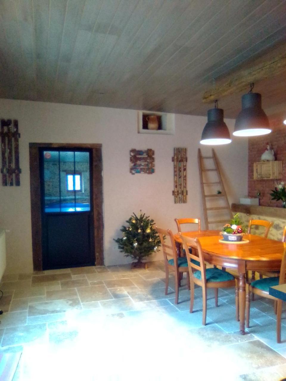 Le Clos De La Briollerie Hotel Tauxigny Esterno foto